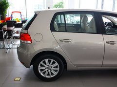 2012款 1.6L 自动 时尚型