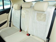2012款 1.6L 自动 舒适型