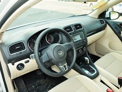 2012款 1.6L 自动 舒适型