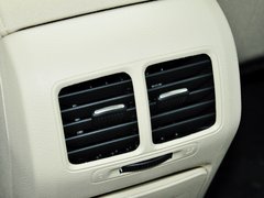 2012款 1.6L 自动 舒适型