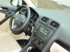2012款 1.6L 自动 舒适型