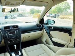 2012款 1.6L 自动 舒适型