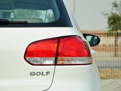 2012款 1.6L 自动 舒适型
