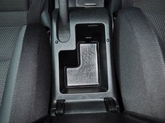 2012款 1.6L 自动 舒适型