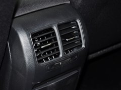 2012款 1.6L 自动 舒适型