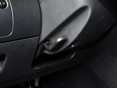 2012款 1.6L 自动 舒适型