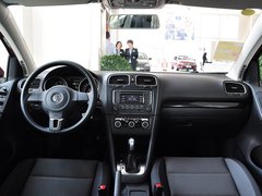 2012款 1.6L 自动 舒适型