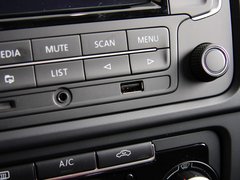 2012款 1.4TSI DSG 豪华型