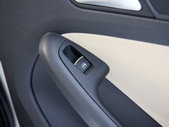 2012款 1.6L 手动 舒适型