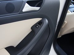 2012款 1.6L 手动 舒适型