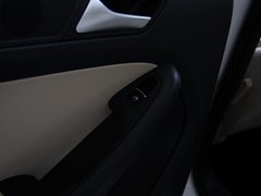 2012款 1.6L 手动 舒适型