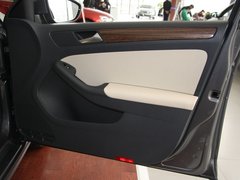 2012款 1.8TSI DSG 旗舰版