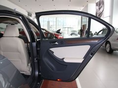 2012款 1.8TSI DSG 旗舰版