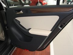 2012款 1.8TSI DSG 旗舰版
