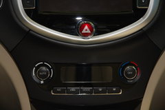 2012款 1.8L 自动 舒适型