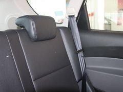 2012款 1.8 手动 宜商豪华版 5座