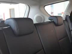 2012款 1.8 手动 宜商豪华版 5座