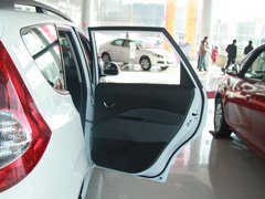 2012款 1.8 手动 宜商豪华版 5座