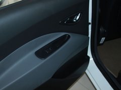 2012款 1.8 手动 宜商豪华版 5座