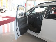 2012款 1.8 手动 宜商豪华版 5座