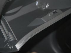 2012款 1.8 手动 宜商豪华版 5座