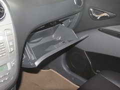 2012款 1.8 手动 宜商豪华版 5座