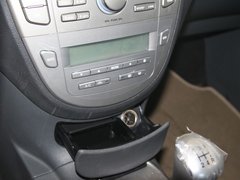 2012款 1.8 手动 宜商豪华版 5座