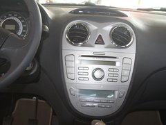 2012款 1.8 手动 宜商豪华版 5座