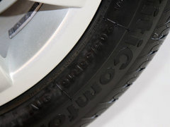 2012款 1.8 手动 宜商豪华版 5座