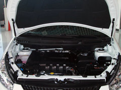 2012款 1.8 手动 宜商豪华版 5座