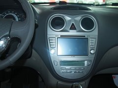 2012款 1.8 手动 宜商豪华版 5座