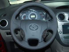 2012款 1.8 手动 宜商豪华版 5座