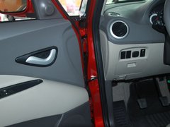 2012款 1.8 手动 宜商豪华版 5座