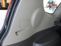 2012款 1.8 手动 宜商豪华版 5座