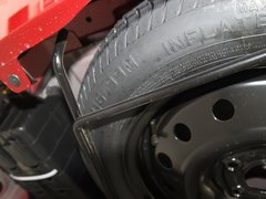 2012款 1.8 手动 宜商豪华版 5座
