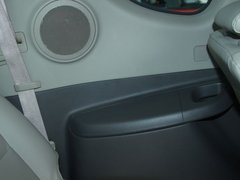 2012款 1.8 手动 宜商豪华版 7座
