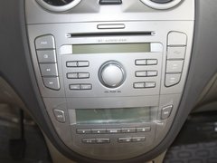 2012款 1.8 手动 宜商豪华版 7座