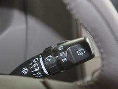 2012款 1.8 手动 宜商豪华版 7座