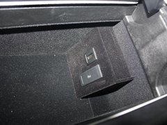 2012款 E260L 1.8T CGI时尚型