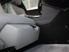 2012款 E260L 1.8T CGI时尚型
