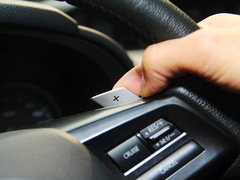 2012款 2.0 CVT 豪华版 5座