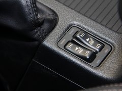 2012款 2.0 CVT 豪华版 5座