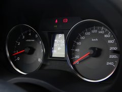 2012款 2.0 CVT 豪华版 5座