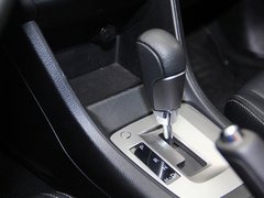 2012款 2.0 CVT 豪华版 5座