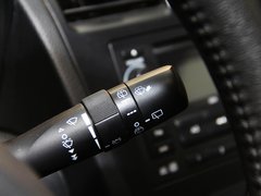 2012款 2.0 CVT 豪华版 5座