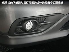 2012款 2.0L 自动 两驱都市版 5座
