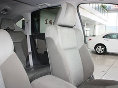 2012款 2.0L 自动 两驱都市版 5座