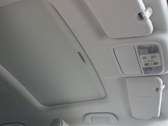 2012款 2.0L 自动 两驱都市版 5座