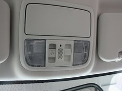 2012款 2.0L 自动 两驱都市版 5座
