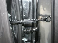 2012款 2.0L 自动 两驱都市版 5座